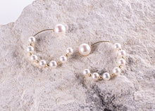 Load image into Gallery viewer, Pearl Hoop 18K Gold Earrings