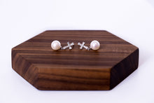 Load image into Gallery viewer, Diamond Cross Pearl Earrings