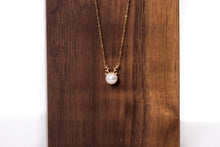 Load image into Gallery viewer, ReinDear 18K Gold Necklace with Pearl